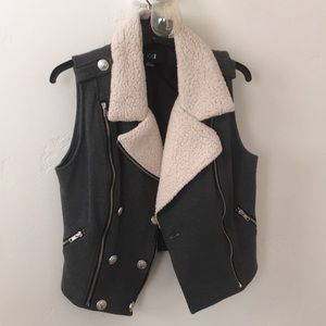 XXI Forever soft warm vest
